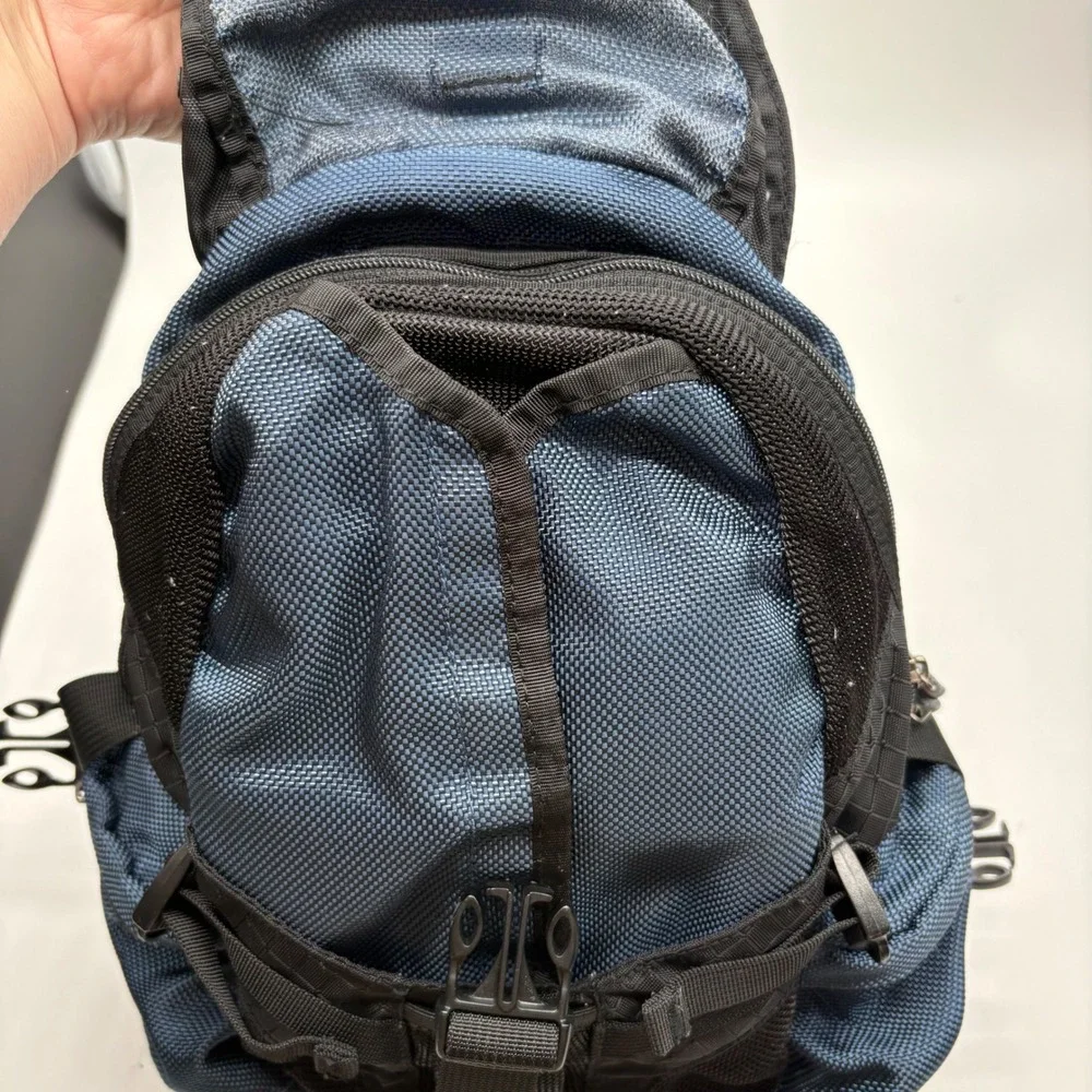 Oakley Vintage Icon Mini Tactical Bag Blue Black Streetwear Backpack